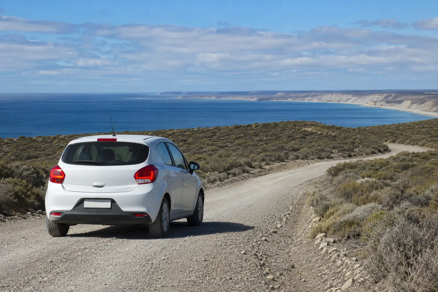 Auto alquilado recorriendo Puerto Madryn y Península Valdés